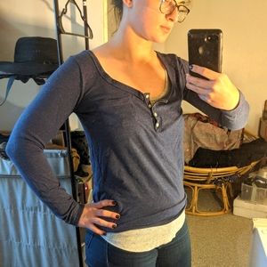 Comfortable 1/4 button down t-shirt